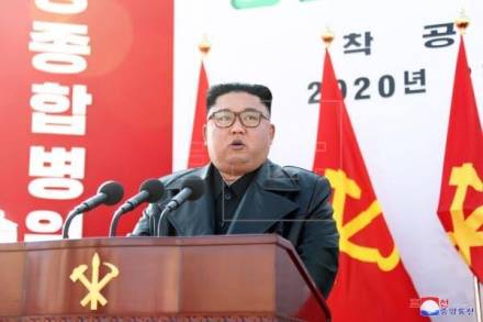 Tras el Rumor de su Muerte, Kim Jong-Un el Líder North-Coreano reaparecer en público y anuncia el  aumento de  la disuasión nuclear